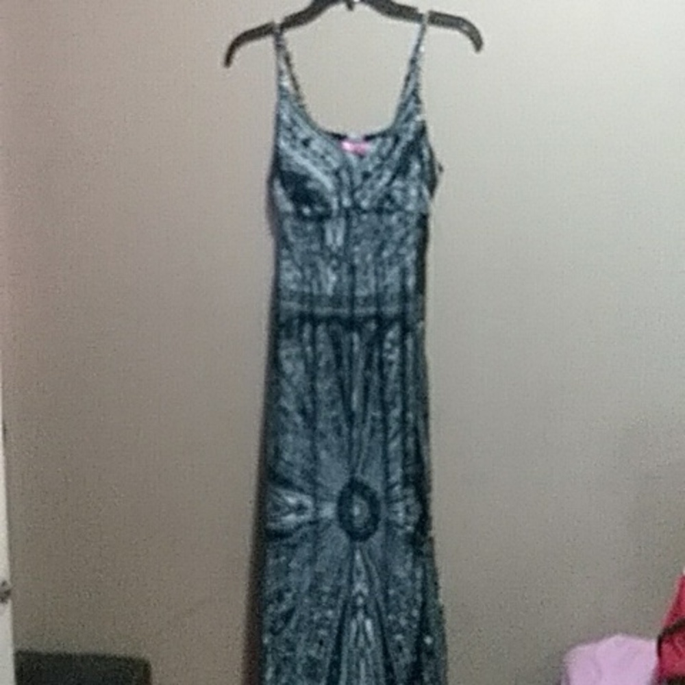She's cool plunge dress size xl